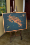 Mapa de Costa Rica en Corcho Natural · Colección Relieve · 110 × 80 cm · Versión #5 · Altitudes y Cordilleras