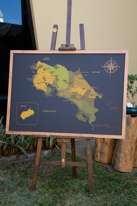 Mapa de Costa Rica de Corcho · Colección IMPRESOS | 110 × 80 cm
