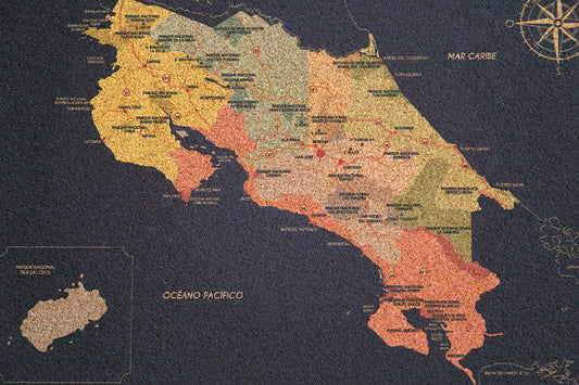 Mapa de Costa Rica en Corcho Natural - Colección Impresos · 45 × 33 cm
